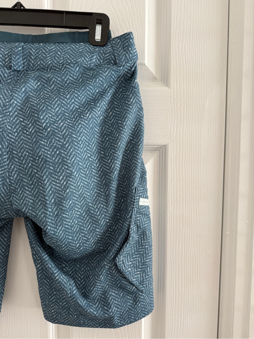 Pearl Izumi Cycling Shorts + Liner - Picture 9 of 16